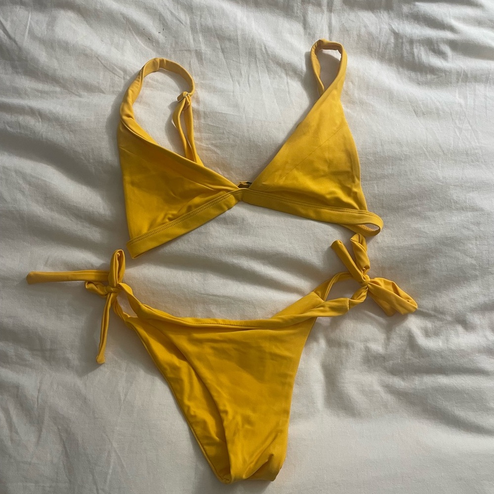 Blackbough swimsuit - sold as set!